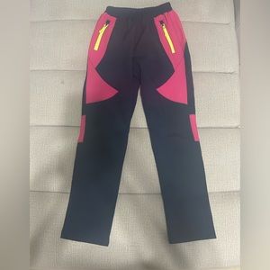 Girls Outdoors Insulated Pants size 6-7